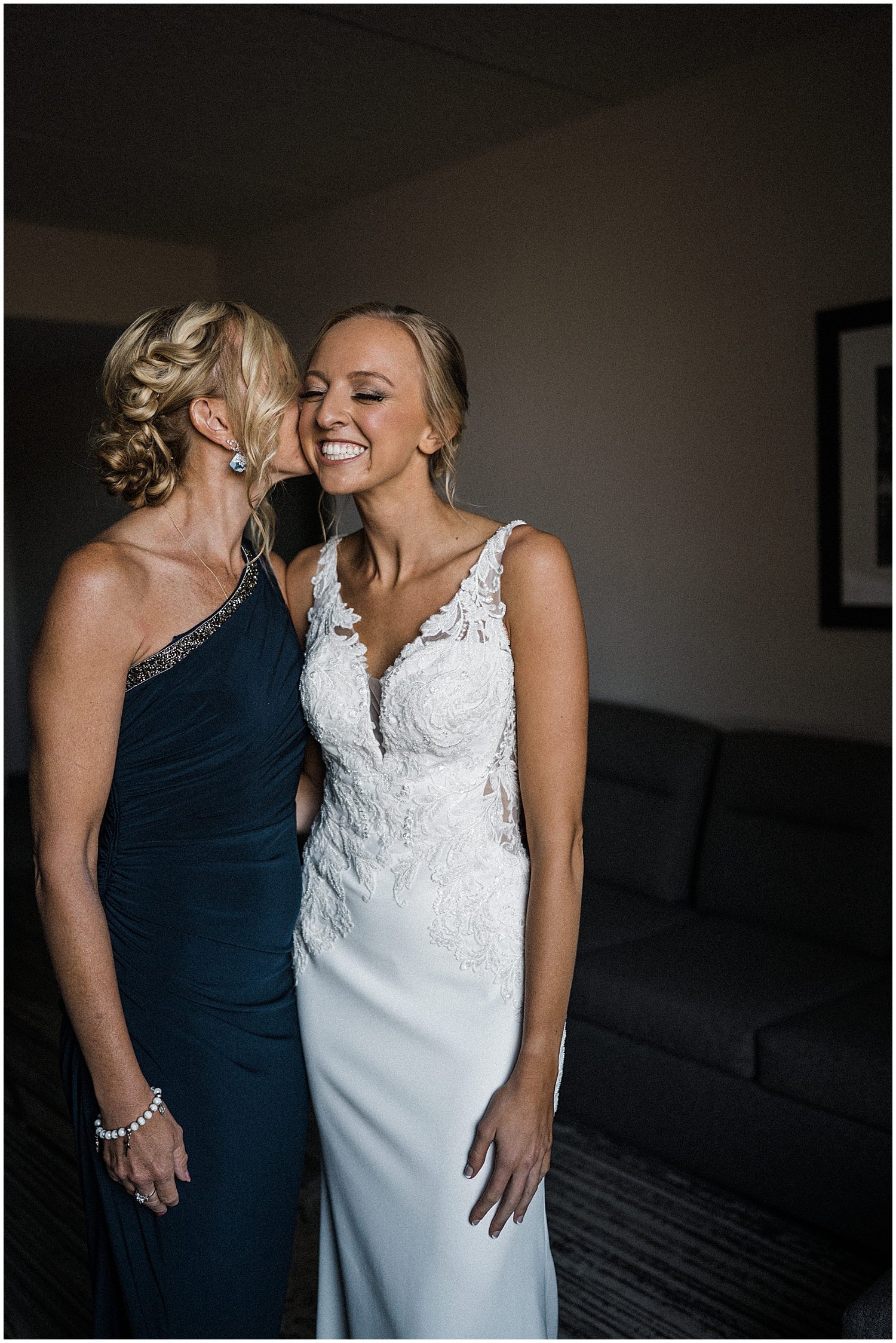 Cincinnati, Ohio Wedding | Chelsea Hall Photography