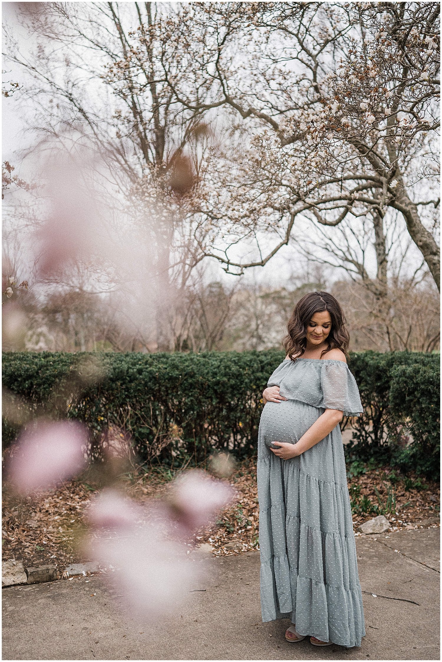 Ault Park Maternity Portraits | Cincinnati, Ohio