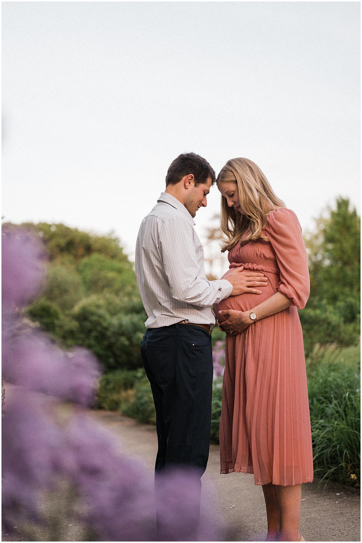 Ault Park Maternity Portraits | Cincinnati, Ohio