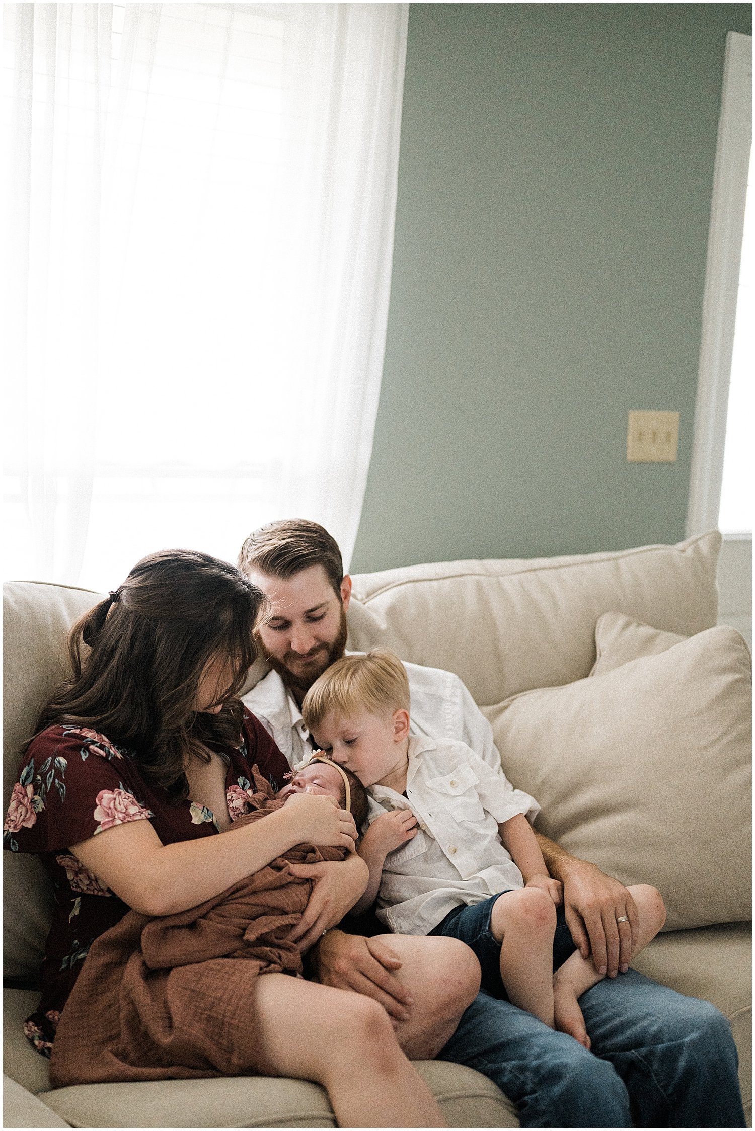 Newborn &amp; Family Portraits | Englewood, Ohio