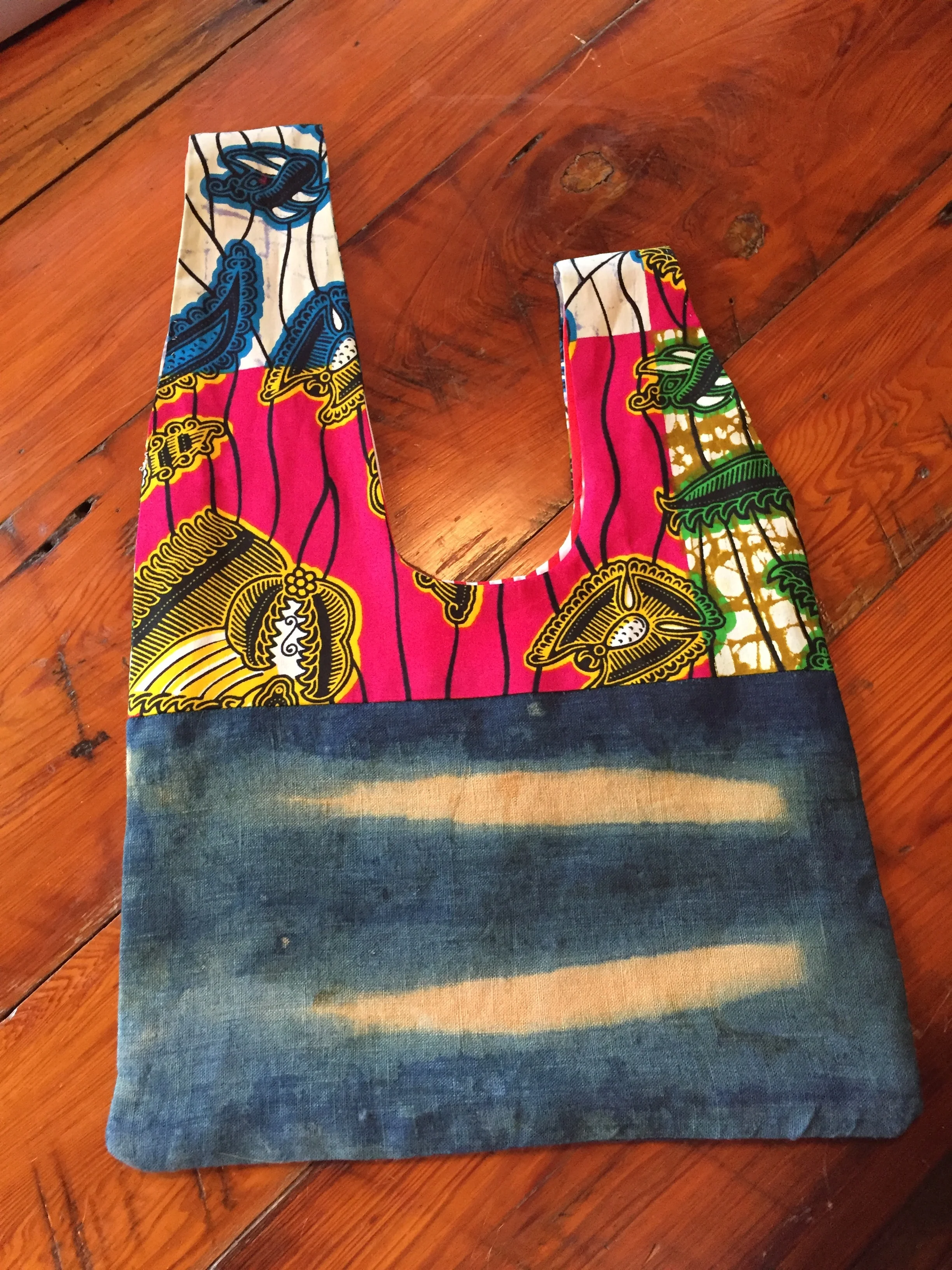 A handbag made by Karen from indigo-dyed linen and African wax-print fabric. 