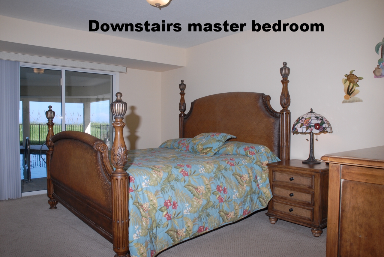 Downstairs Master Bedroom 09.jpg