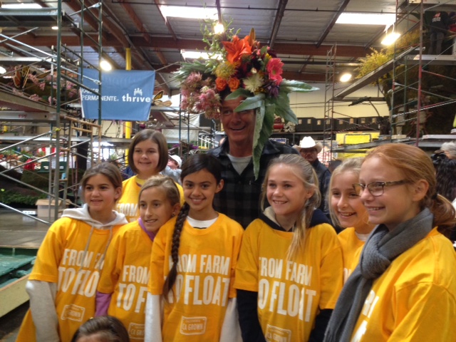 Ty Pennington and "Farm to Float" Volunteers