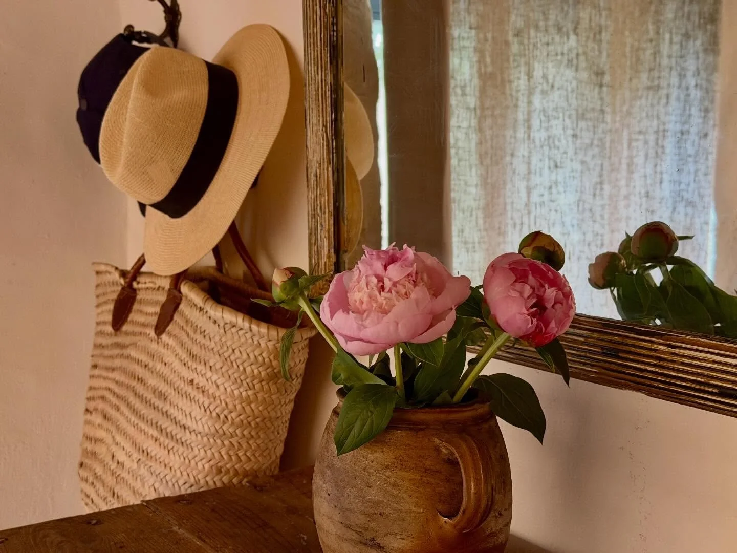 So happy to be back in our little world in #france. It truly is a gift, where beauty and simplicity rule.
#frenchcountryliving #mas #peonies #frenchcountryside