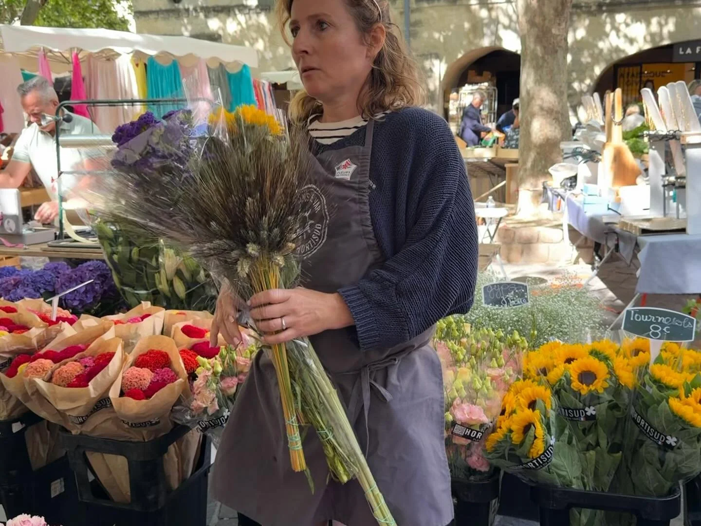 The #uzes Saturday market is simply amazing. The longest lines are always at the cheese and flower stalls, because who can resist either.

Gorgeous #peonies are abundant now, and can easily last two weeks. Fresh #lavender is arriving with delight too
