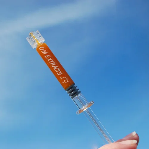OM-Extracts-Raw-CO2-Oil.jpg