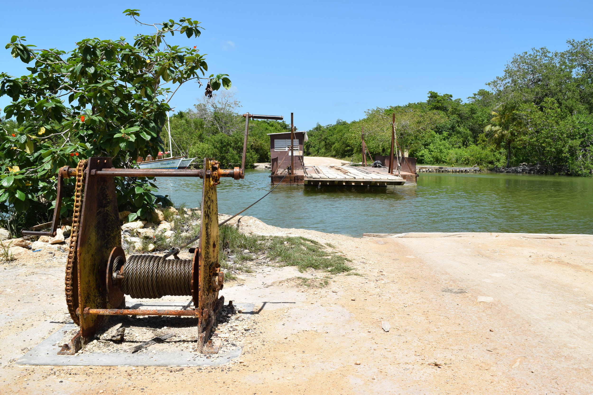 hand crank ferry crank.jpg