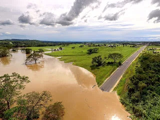 spanish lookout bridge flooded.jpg