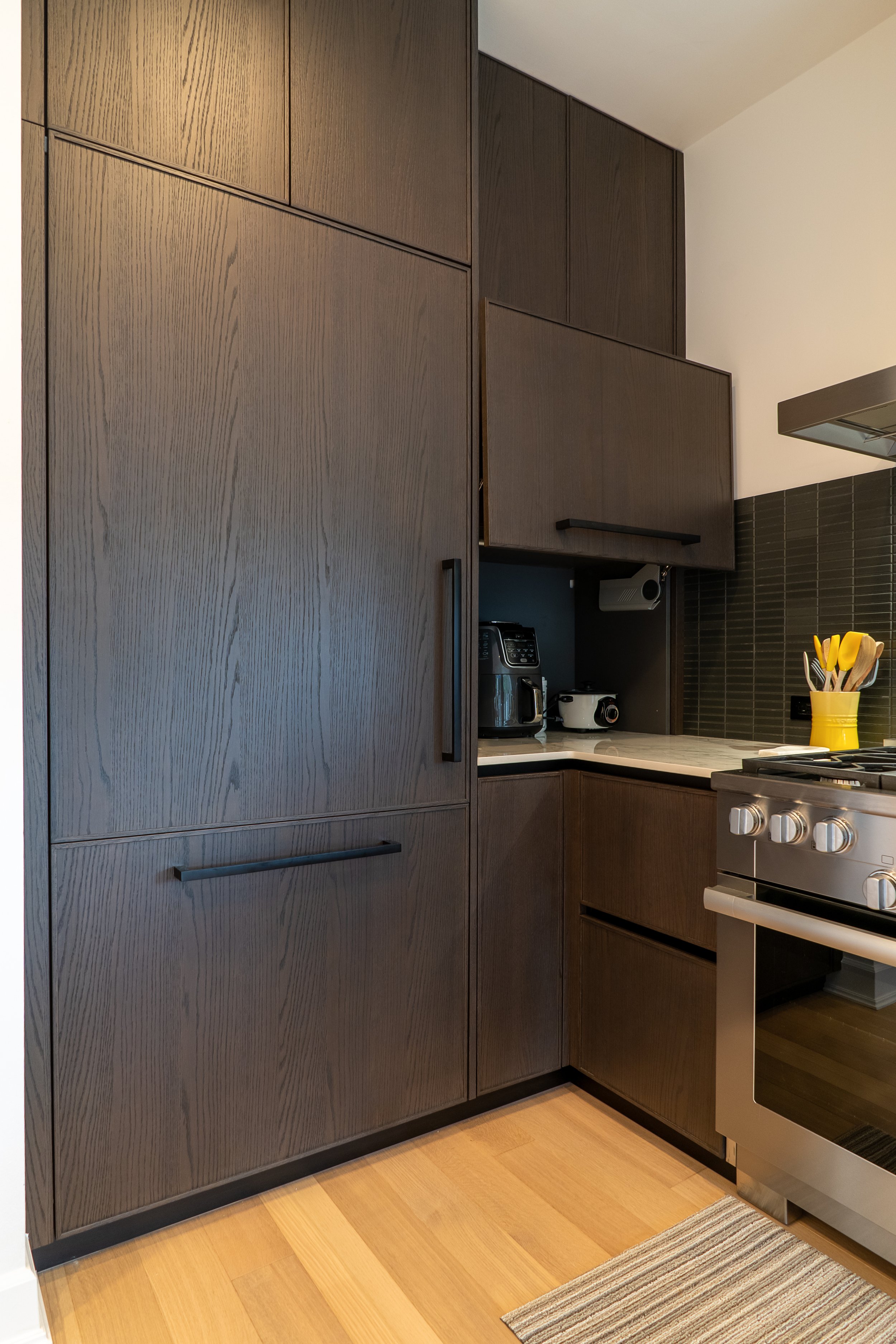 PEDINI Quadra 10 Kitchen in Oak Veneer