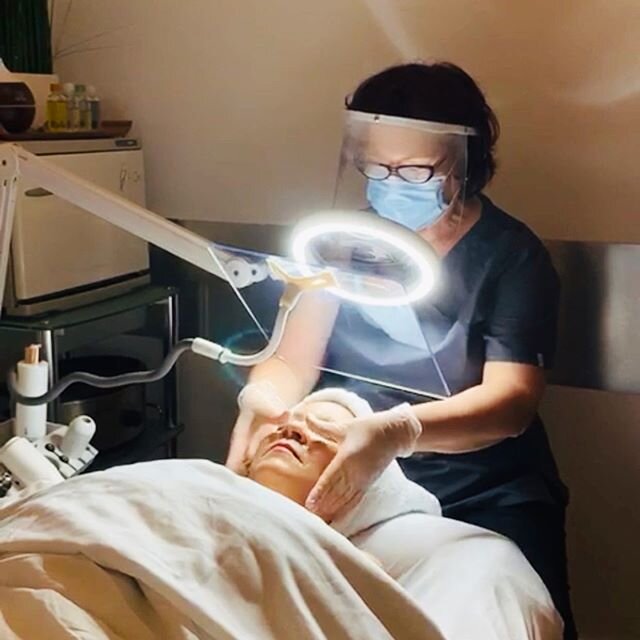 New Facial Safety to keep you safe during your skin care treatments ✨🧖🏼&zwj;♀️ to book some of our amazing post-quarantine facials call (954)358-4868