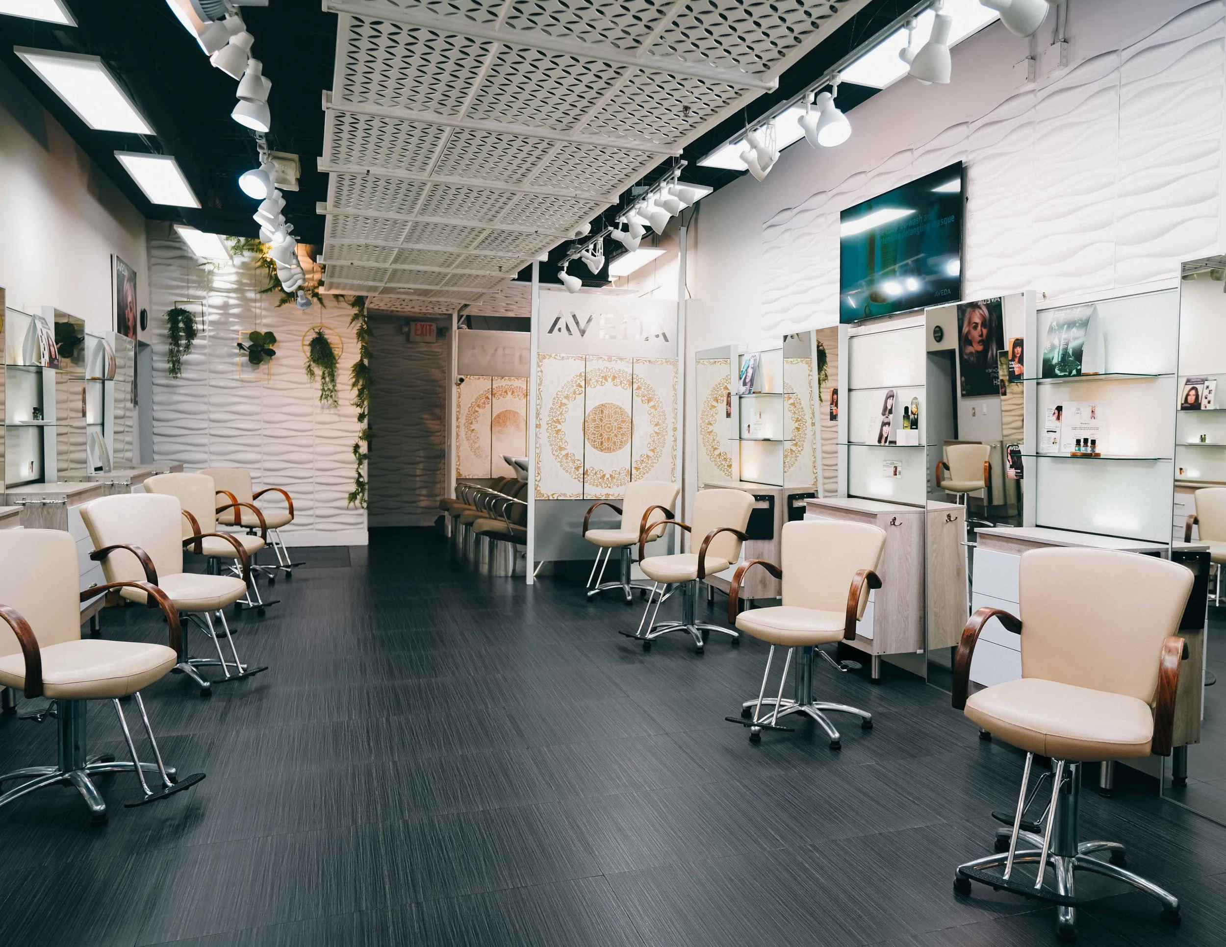 Best hair Salon in Weston Florida.jpg