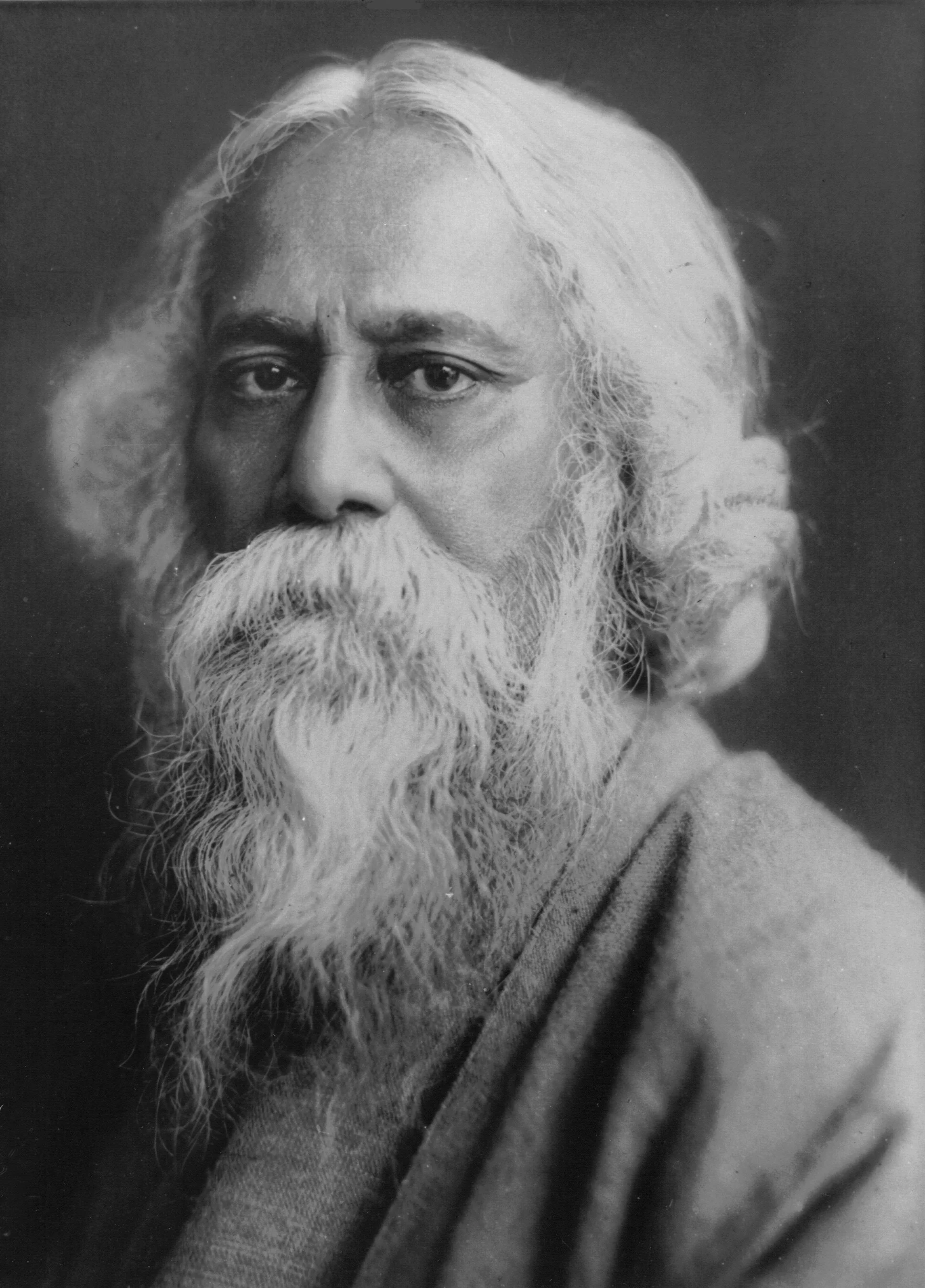 Rabindranath Tagore (Source: Wikimedia Commons)