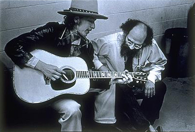 Bob Dylan with Allen Ginsberg on the Rolling Thunder Revue in 1975. (Photo: Elsa Dorfman via Wikipedia)
