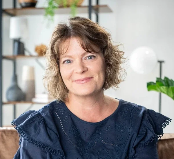 Jennifer Depler headshot