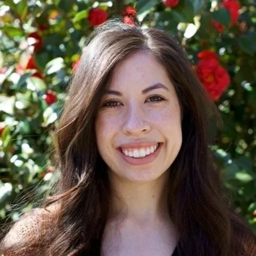 Ashlyn Lavine headshot