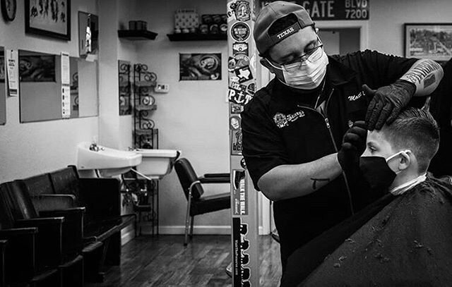 &lsquo;Barber, In the Time of COVID&rsquo;, Part 2 by @firefighternixon.
_
#skinnysbarbershop #keepaustinfresh #austin #austintexas #atx #drippingsprings #cedarvalley #austinbarber #austinbarbers #austinbarbershop #austinbarbershops #atxbarber #atxba