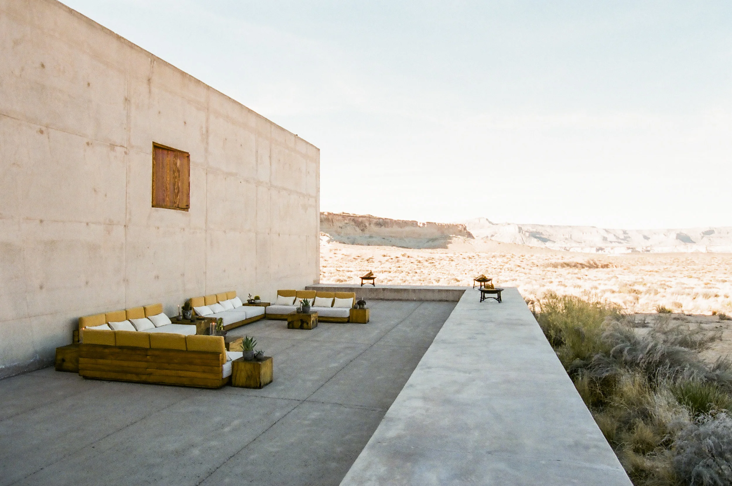LoveNancyNeilPhotographyStudios_Lisa&David_Bash_Feb2016_Amangiri_094.jpg
