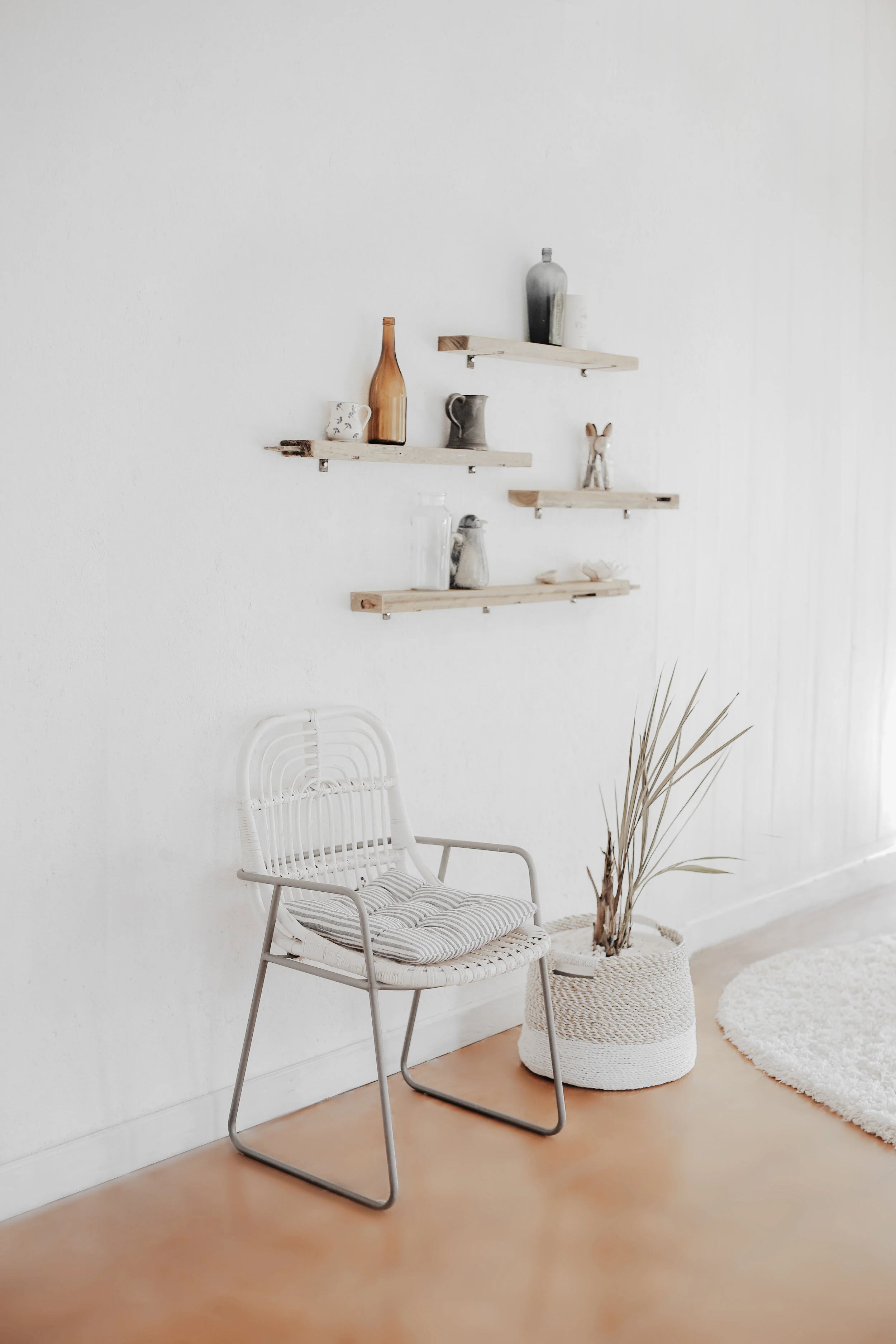 Freebie: Free Interior Design Images For Your Brand  