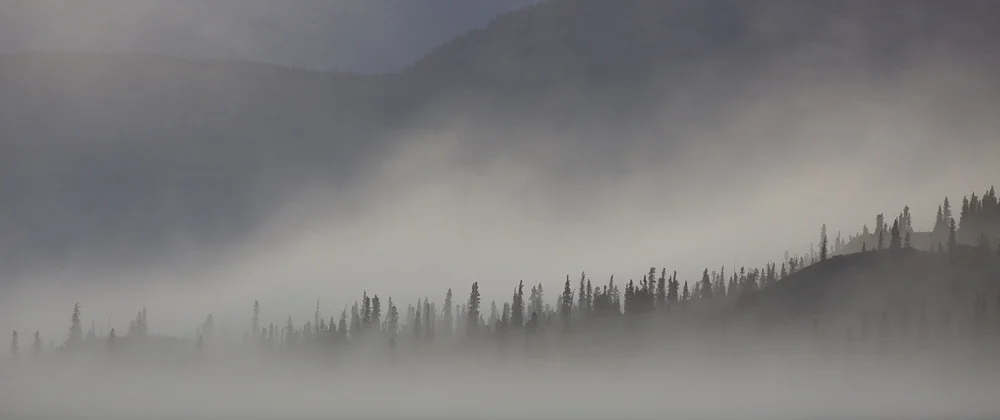 Yukon Glory Sunrise over Slims-4.jpg