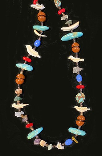 CD Zuni Birds necklace CU.jpg