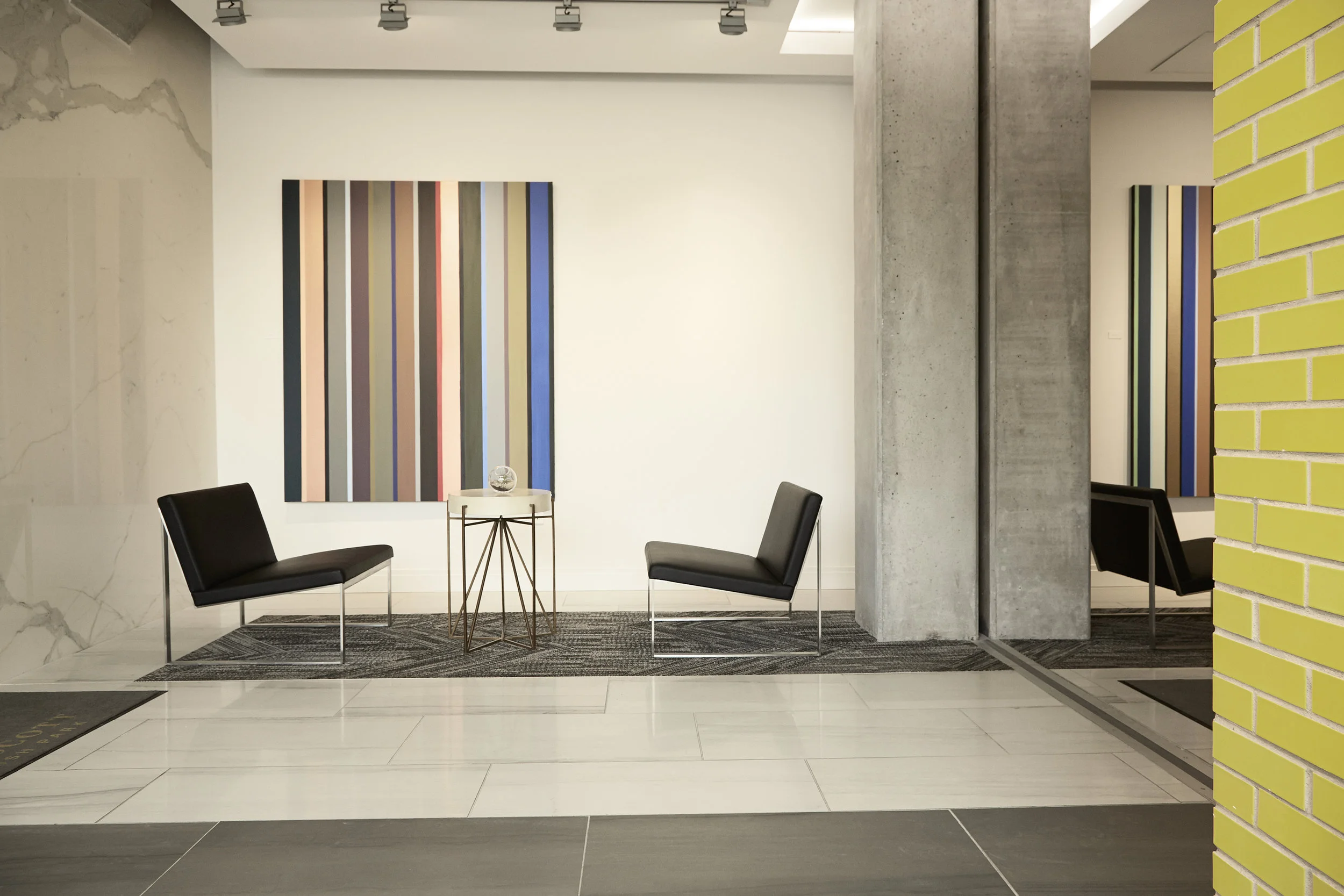 TheScott_P3A4807Lobby.jpg