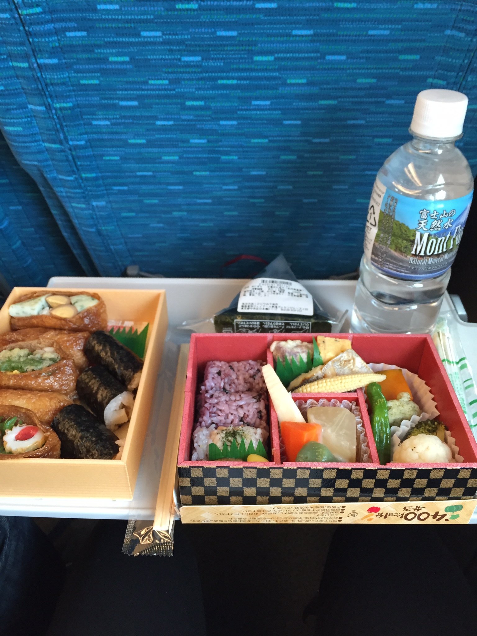 Bento Boxes on the Shinkansen!