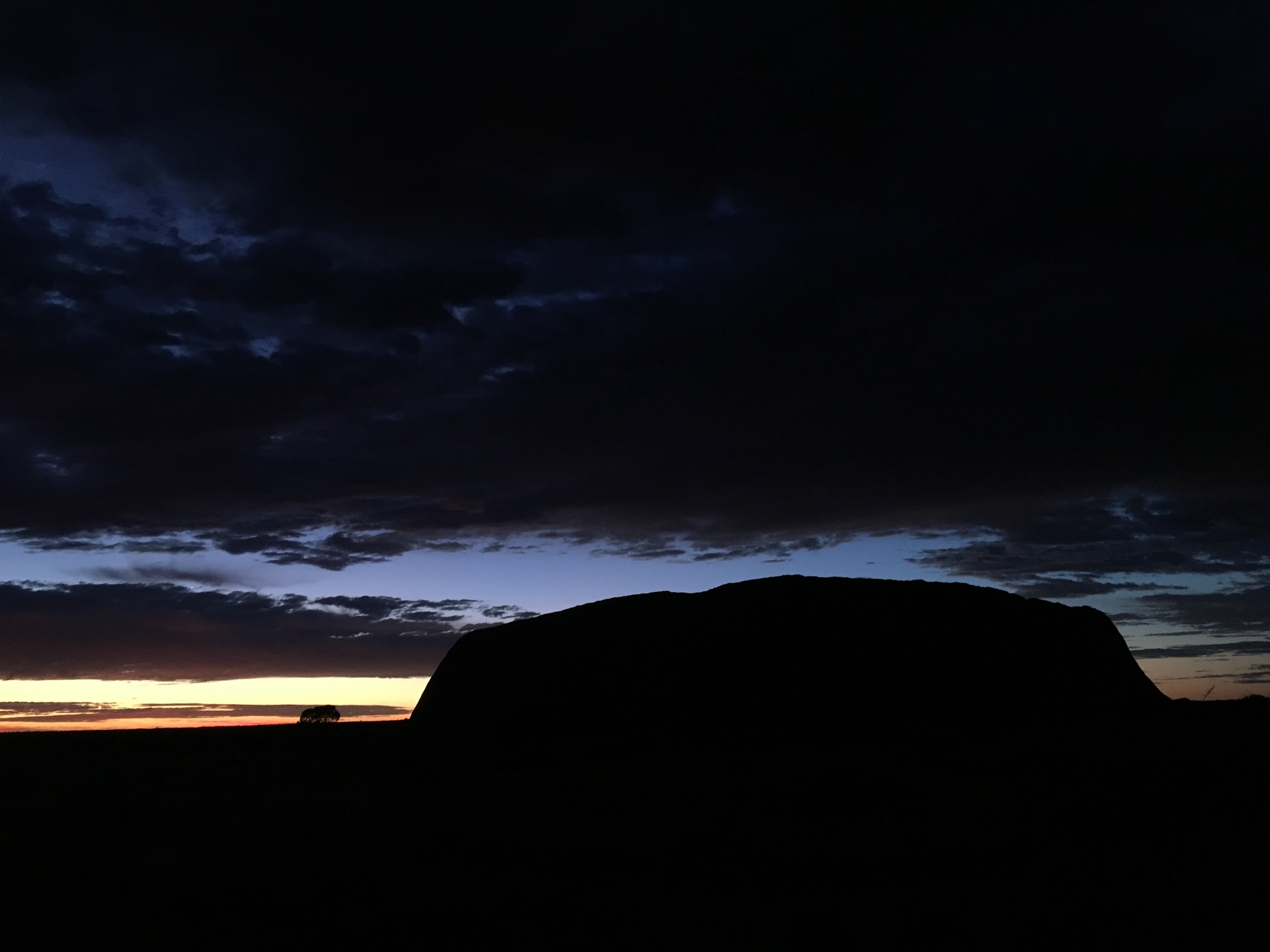 Uluru dawn