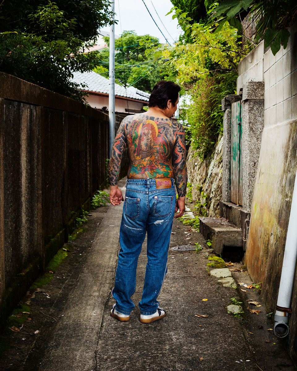   Mr.Y (Sasebo, Japan 2014)        