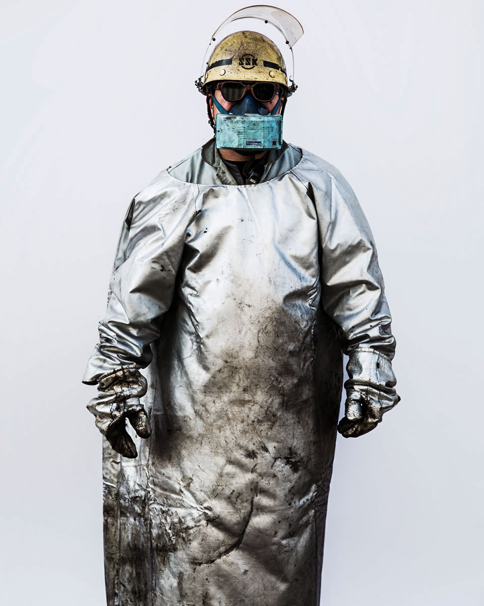   A shipyard worker Sasebo, 2016        