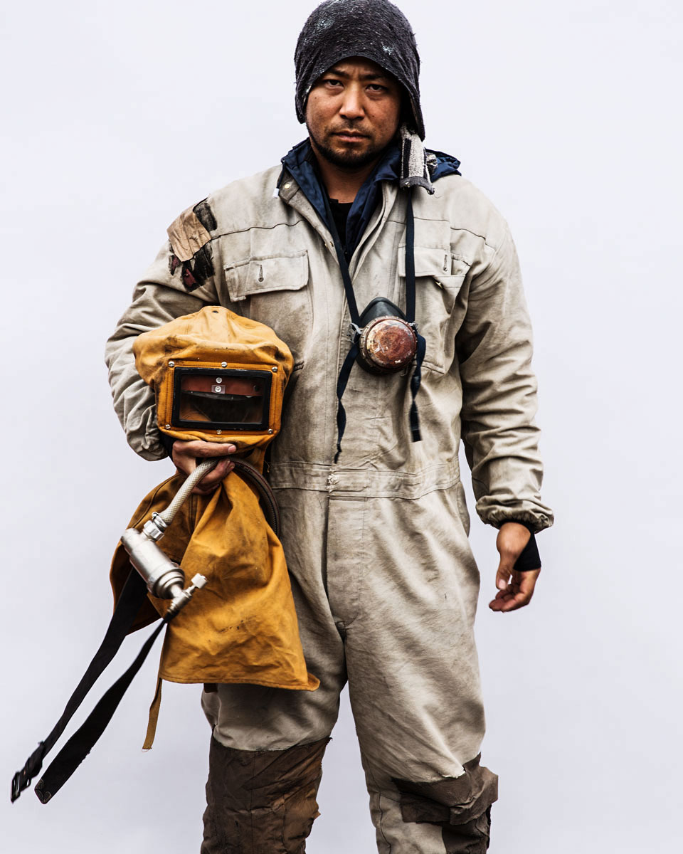   A shipyard worker Sasebo, 2016        