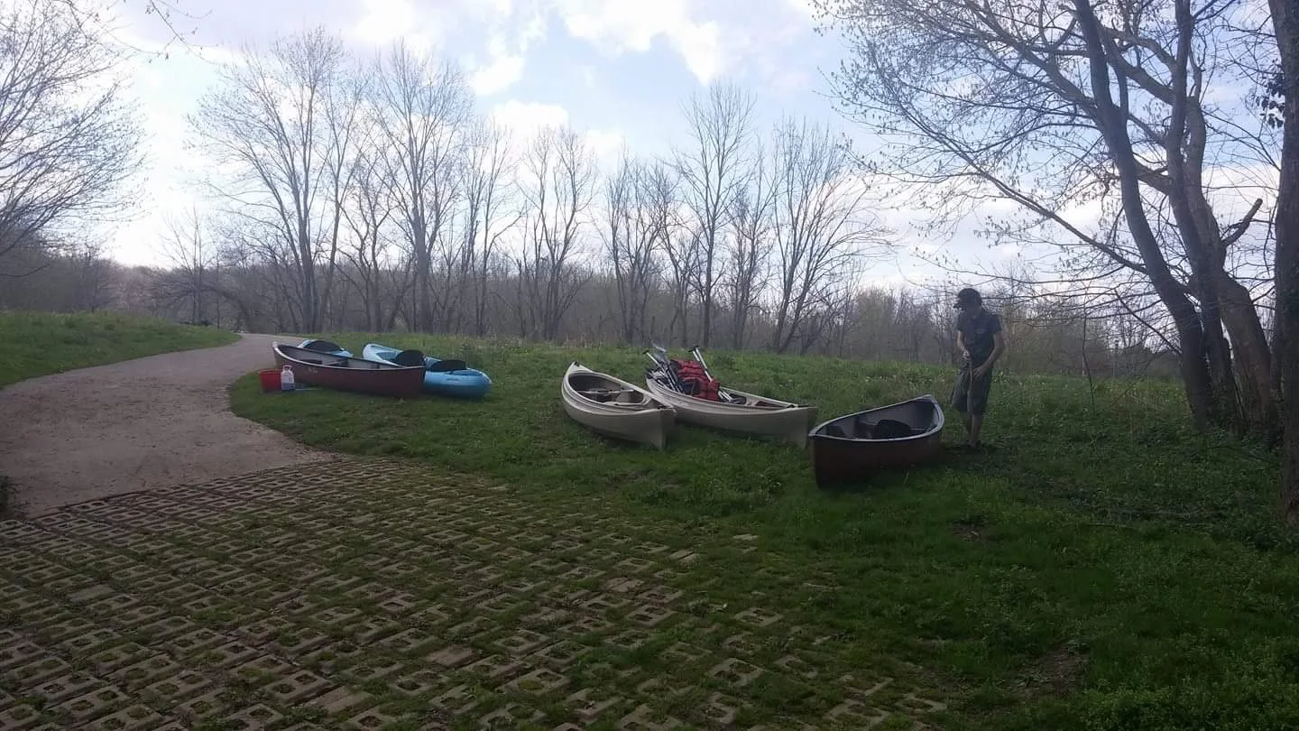 Fisherville canoe launch