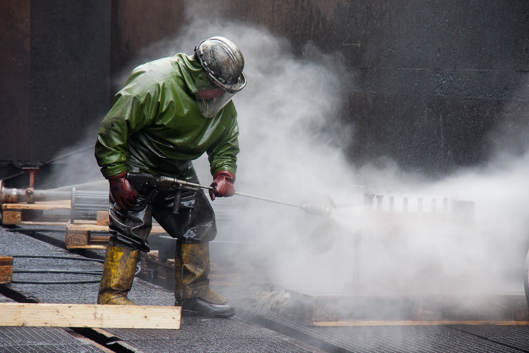 high-pressure-cleaning-protective-equipment.jpg