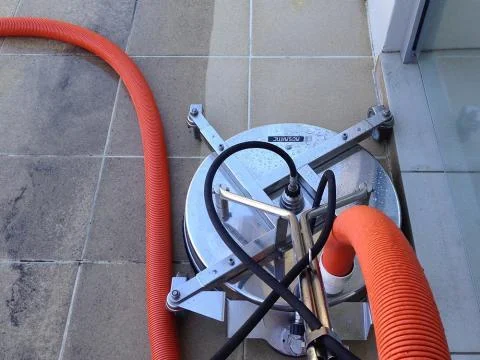 paver-pressure-cleaning-canberra-2.jpg