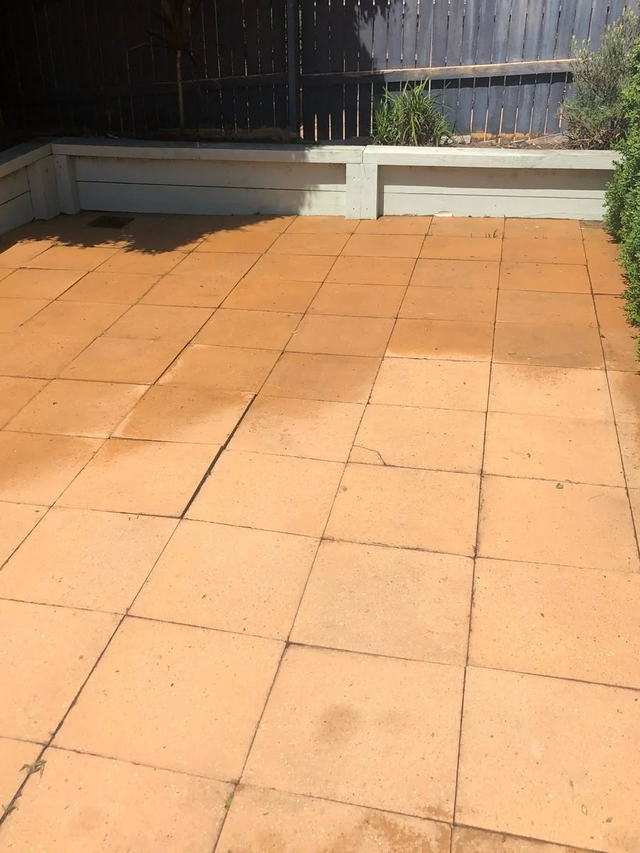 courtyard-paver-cleaning-after-canberra.jpg