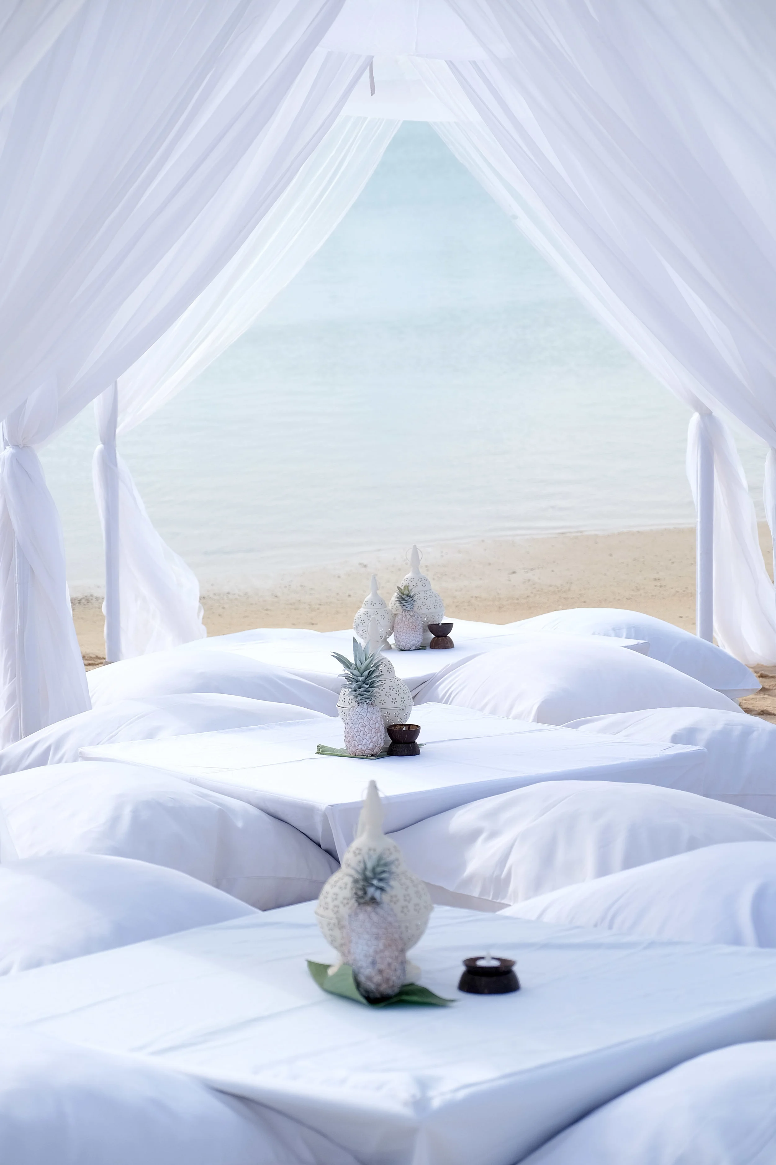 Client: Private Corporate Incentive Program Destination: Fiji Venue: Marriott Momi Bay Fiji Event Curation and Delivery: Unicorn Group Theming, Styling and Floristry: Unicorn Group Photography: Rob Rickman