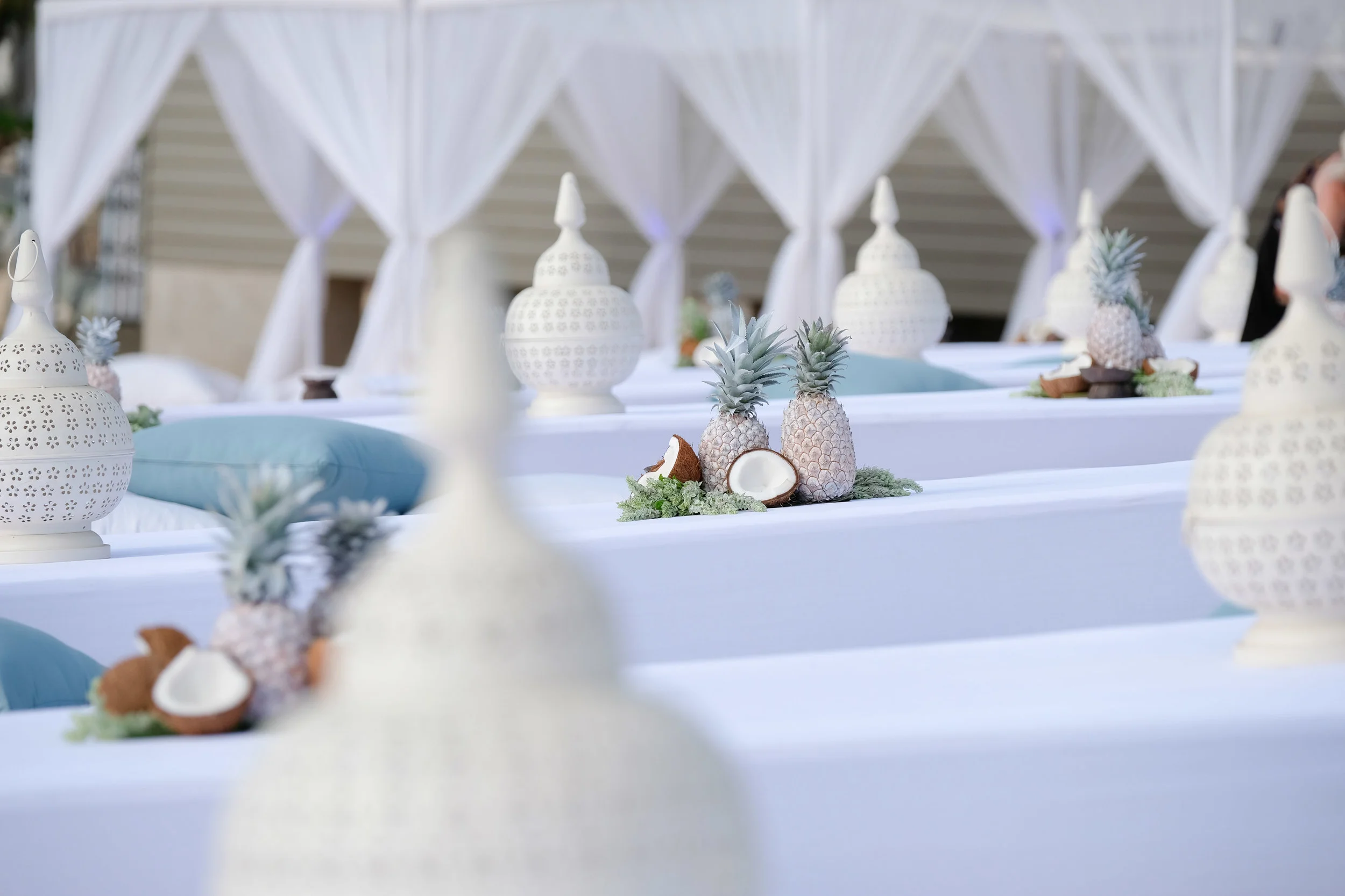 Client: Private Corporate Incentive Program Destination: Fiji Venue: Marriott Momi Bay Fiji Event Curation and Delivery: Unicorn Group Theming, Styling and Floristry: Unicorn Group Photography: Rob Rickman