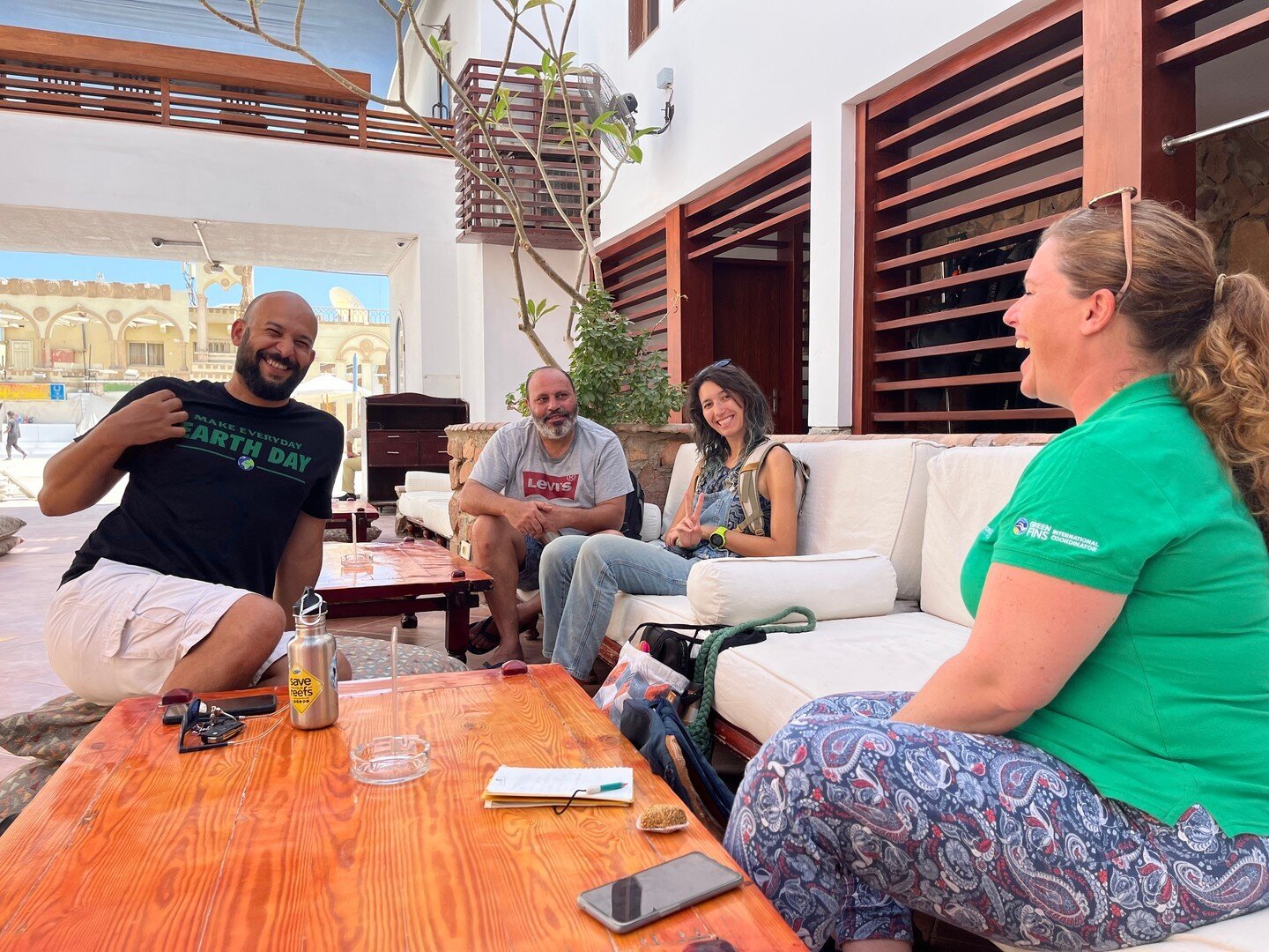 The @Reef_World team is back in Egypt! 🇪🇬

In February 2020, Green Fins was expanded to be available to all dive and snorkel operators across Egypt and six new Green Fins Assessors were trained in Red Sea Governorate.

This time the team is back fo