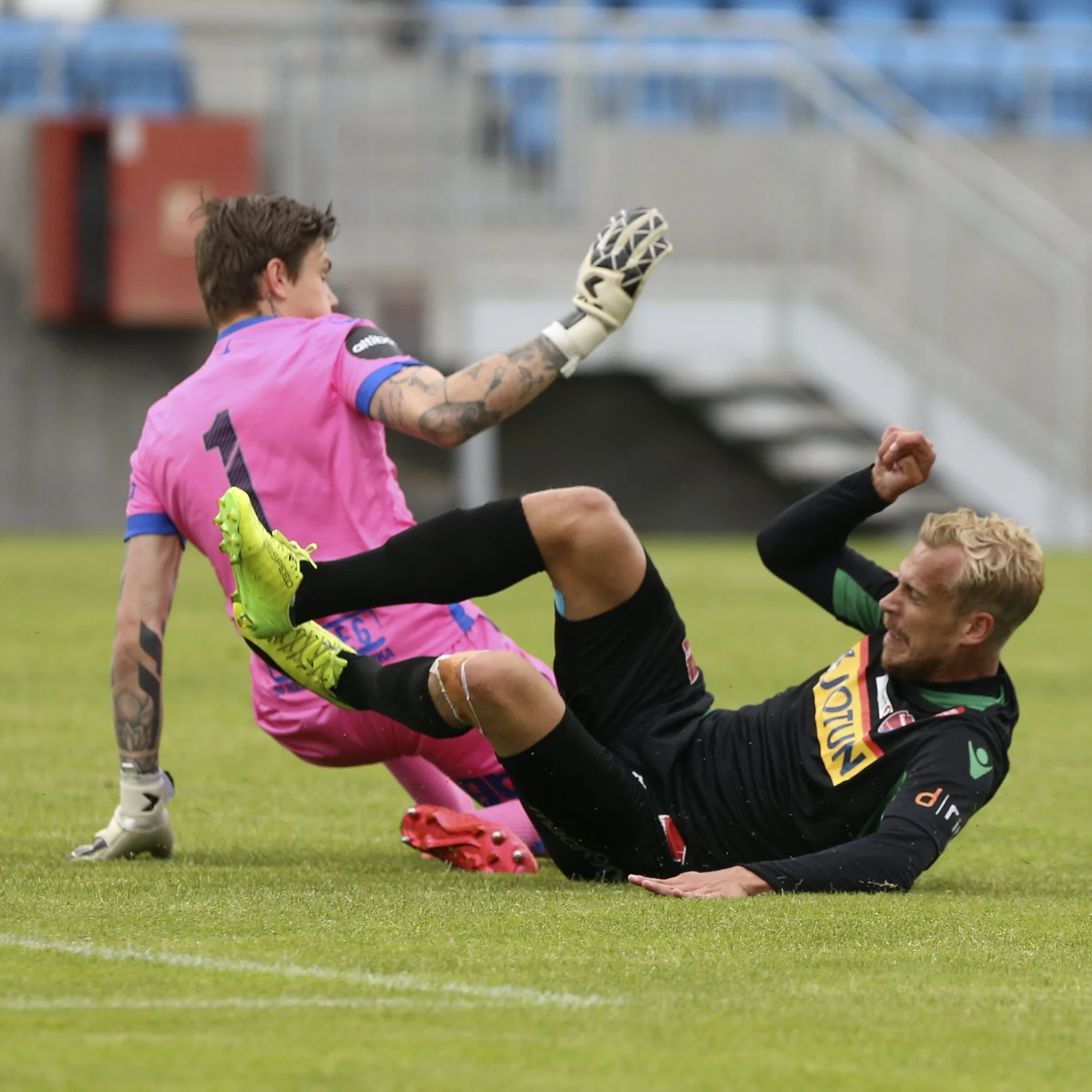 Haugesund_v_Sandefjord_AHB_06.jpg