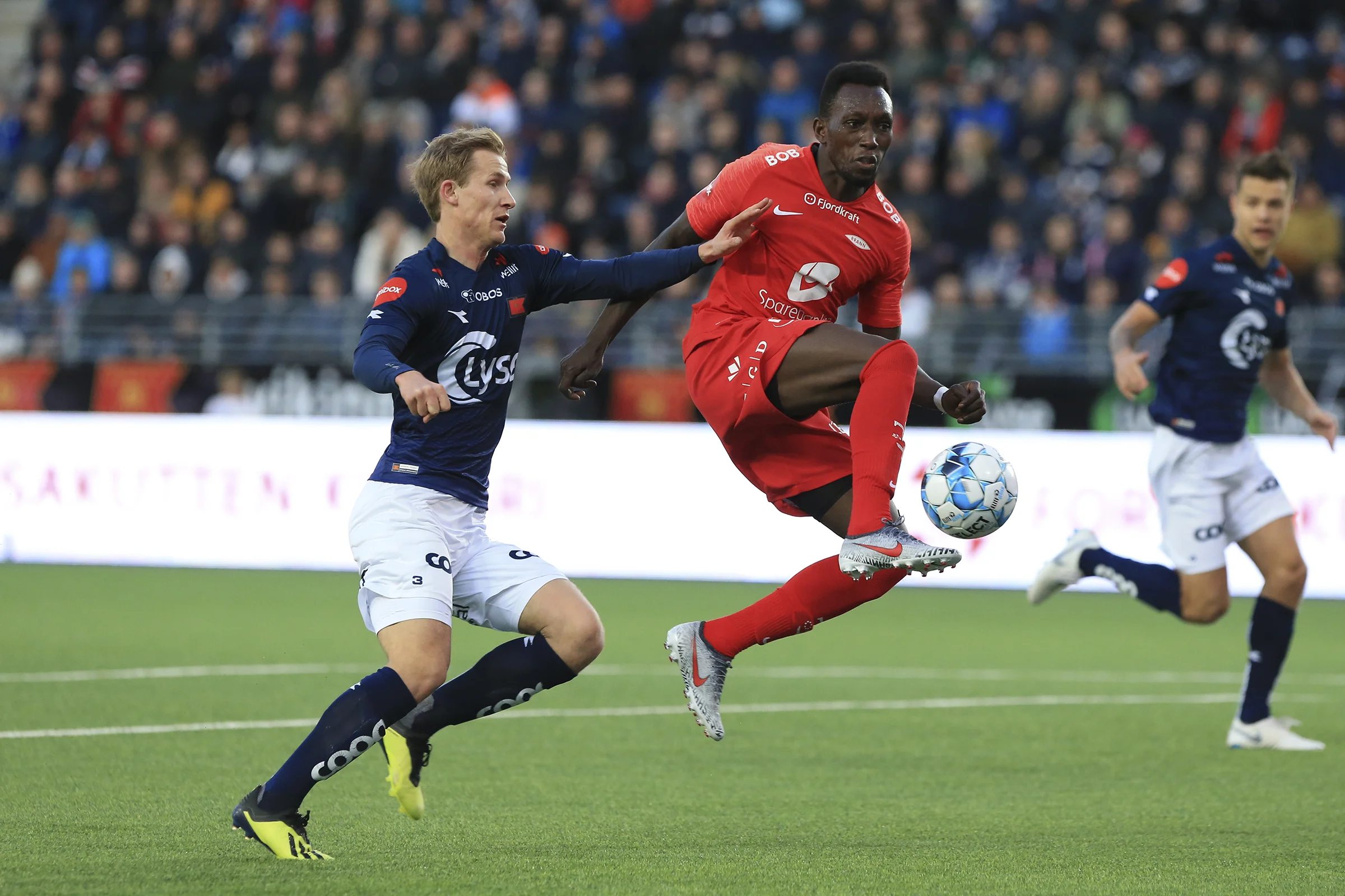 Viking v Brann AHB 02.jpg