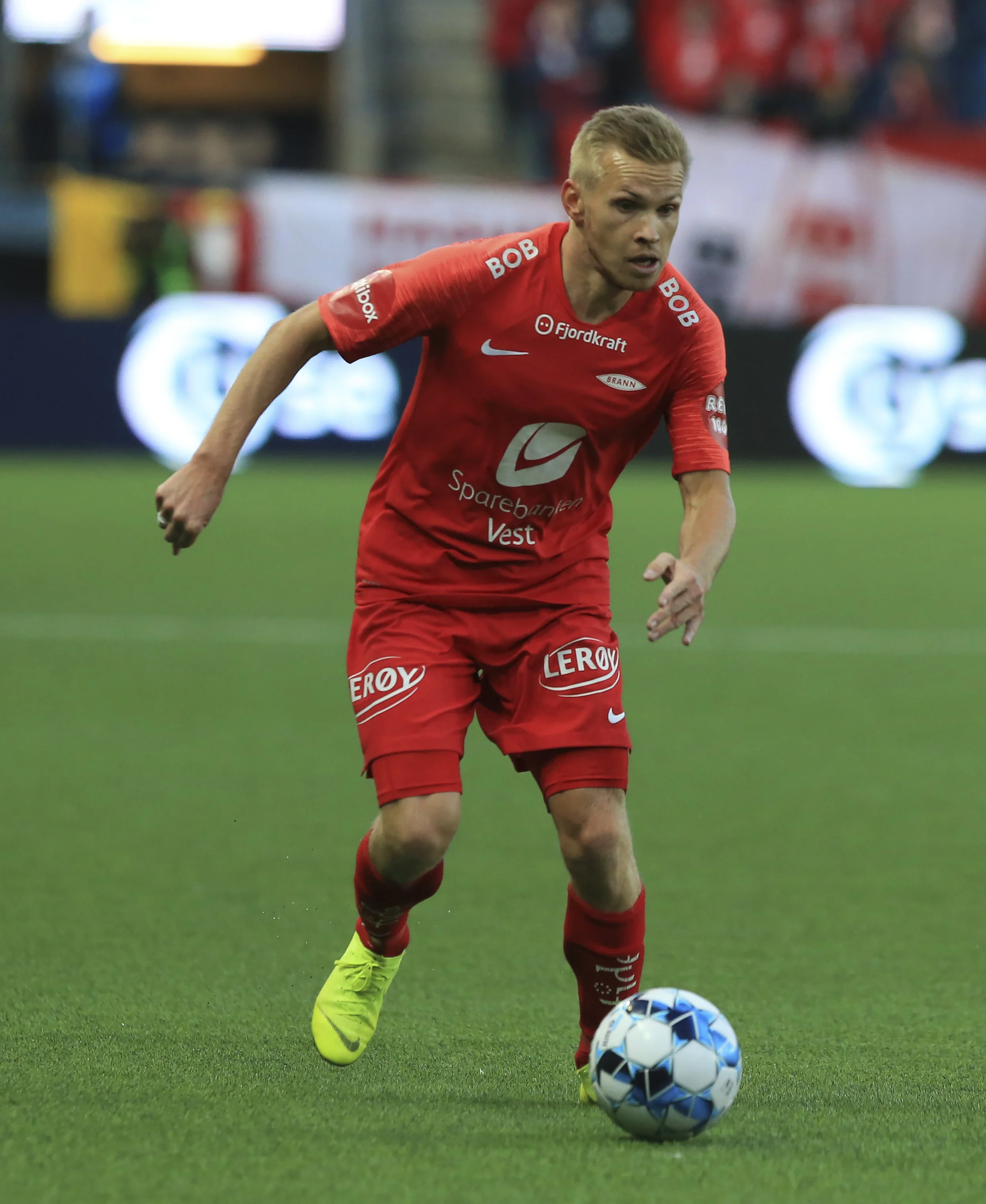 Viking v Brann AHB 25.jpg