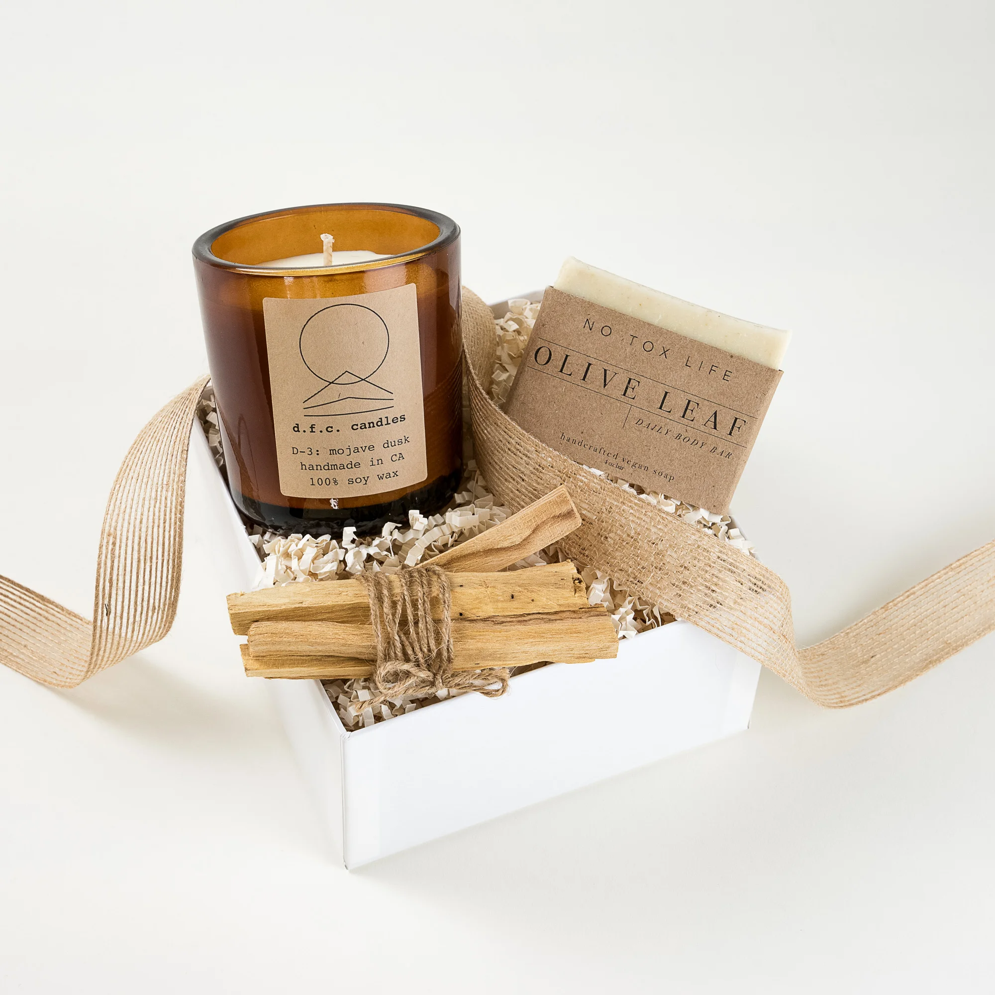 Cabane Petite Curated Gift Box Los Angeles The LA Bliss