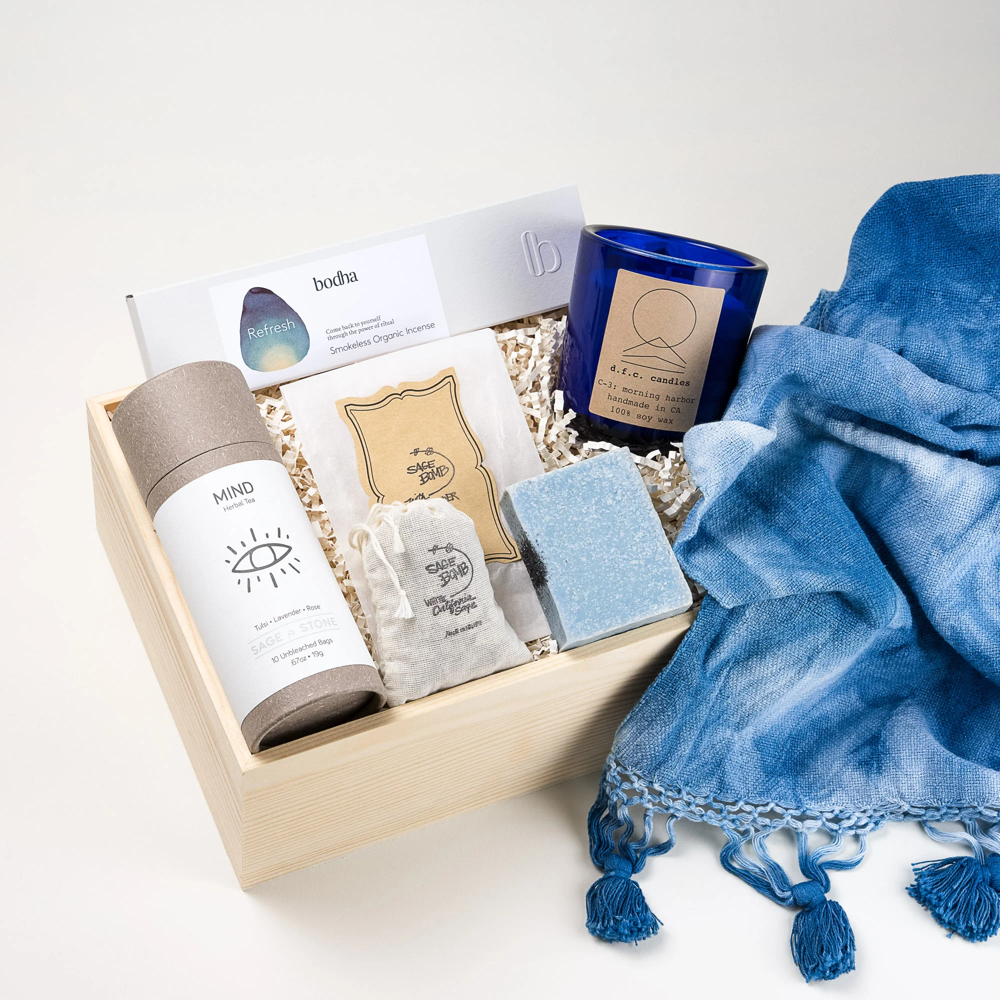 Horizon Deluxe Curated Gift Box Los Angeles The LA Bliss