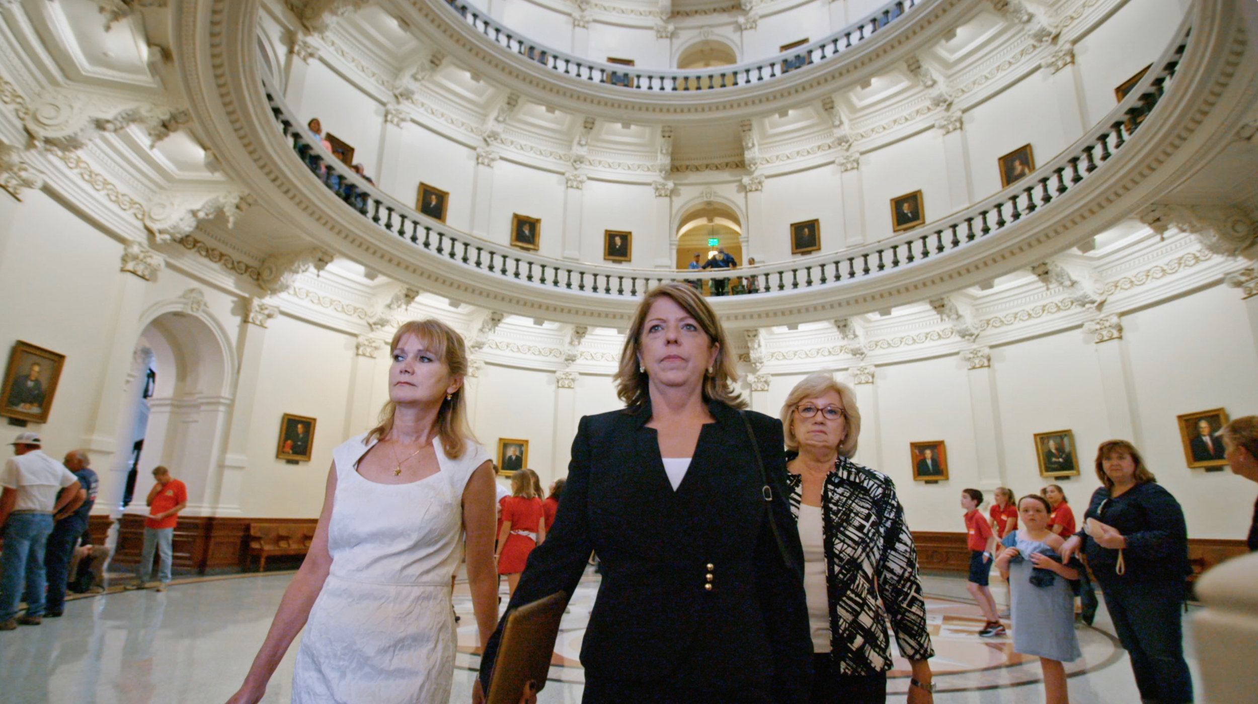  Marianne Middelveen, Cindy Casey-Holman, and Nancy Eggers from MorgellonsDisease.org head to a meeting with lawmakers. Morgellons activism is on the rise. 