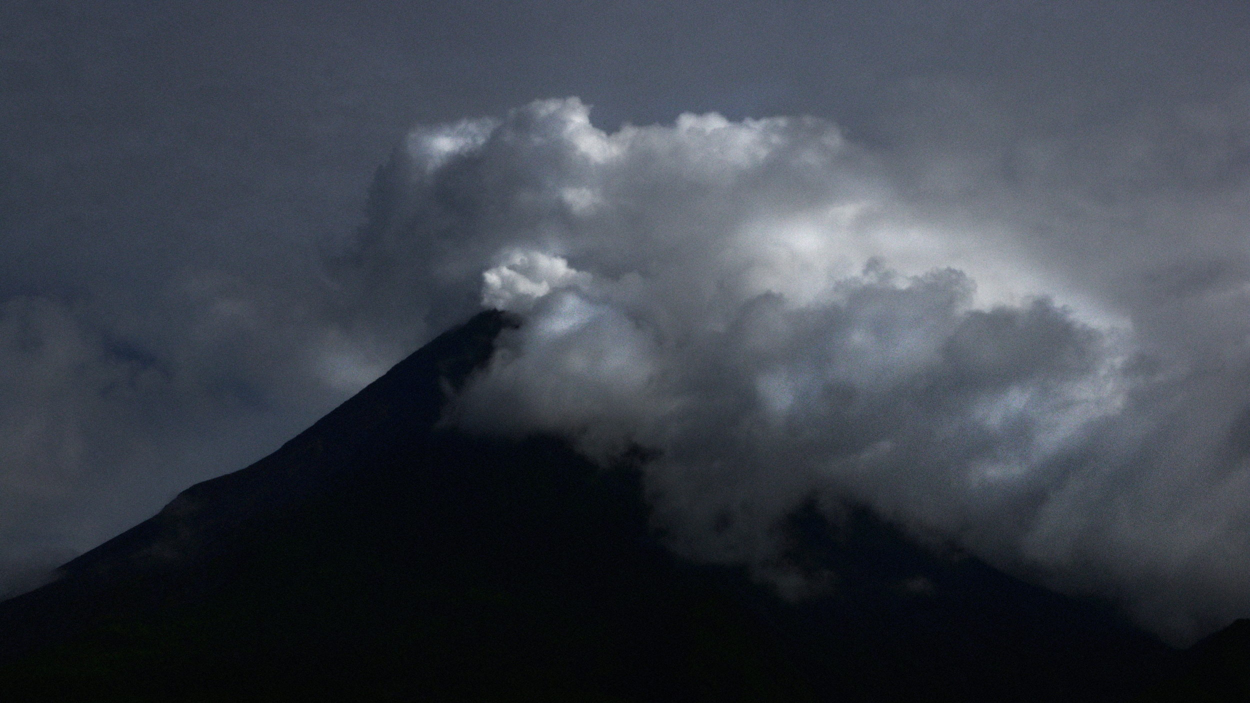 Merapi_Vulcano001.JPG