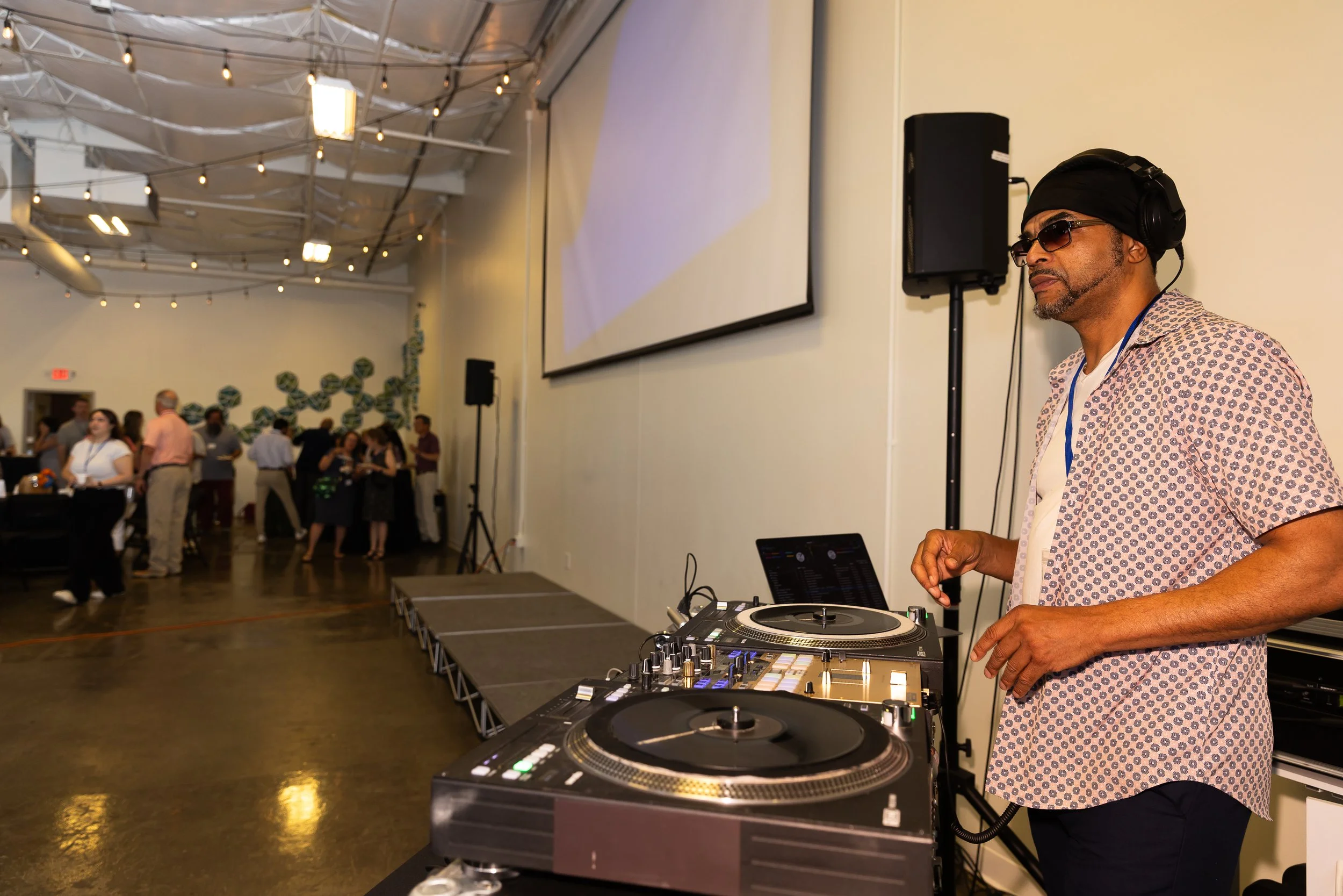 Scoville_202606_FMFMixer-7908.jpg