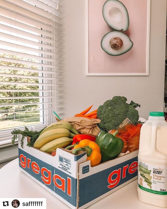 #Repost @safffffff with @make_repost
・・・
gift | I&rsquo;ve never been so excited about fresh fruit and veg before. 🍅🍑🥦🥒🧄🥚🥕🥝 ⁣
⁣
Not only does fruit and veg from the supermarket never look or taste fresh, but any way of avoiding supermarkets r