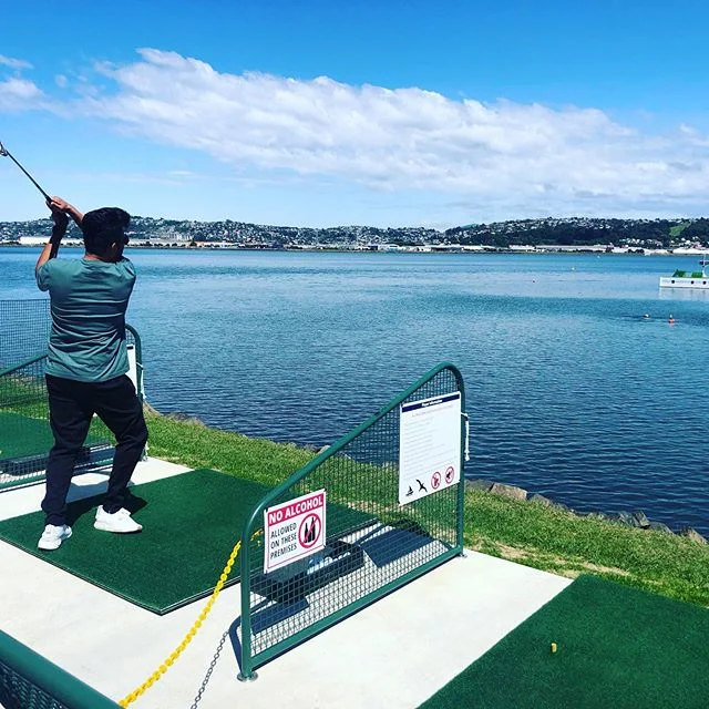 Perfect day for a quick stop at @ohgc_ltd  on the way to Rotary Park - didn’t win $10k but still had fun! #freedomtours #dunnerstunner #dunedinnz #otagoharbour #otagopeninsula #purenz #newzealand #nz #southisland