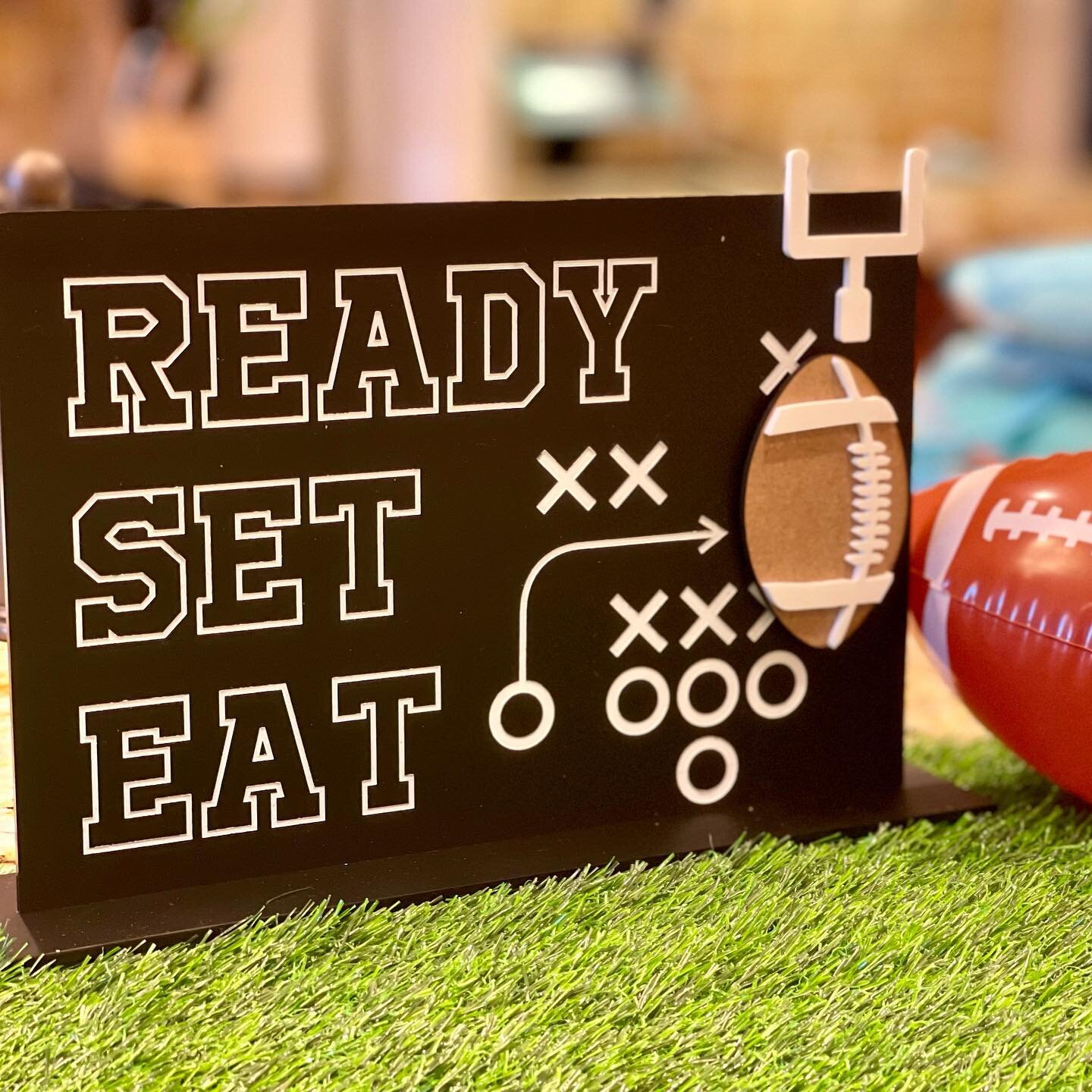 Touchdown! Event is set -  now, pass me a cocktail! #superbowlsoir&eacute;e #readysetdrink