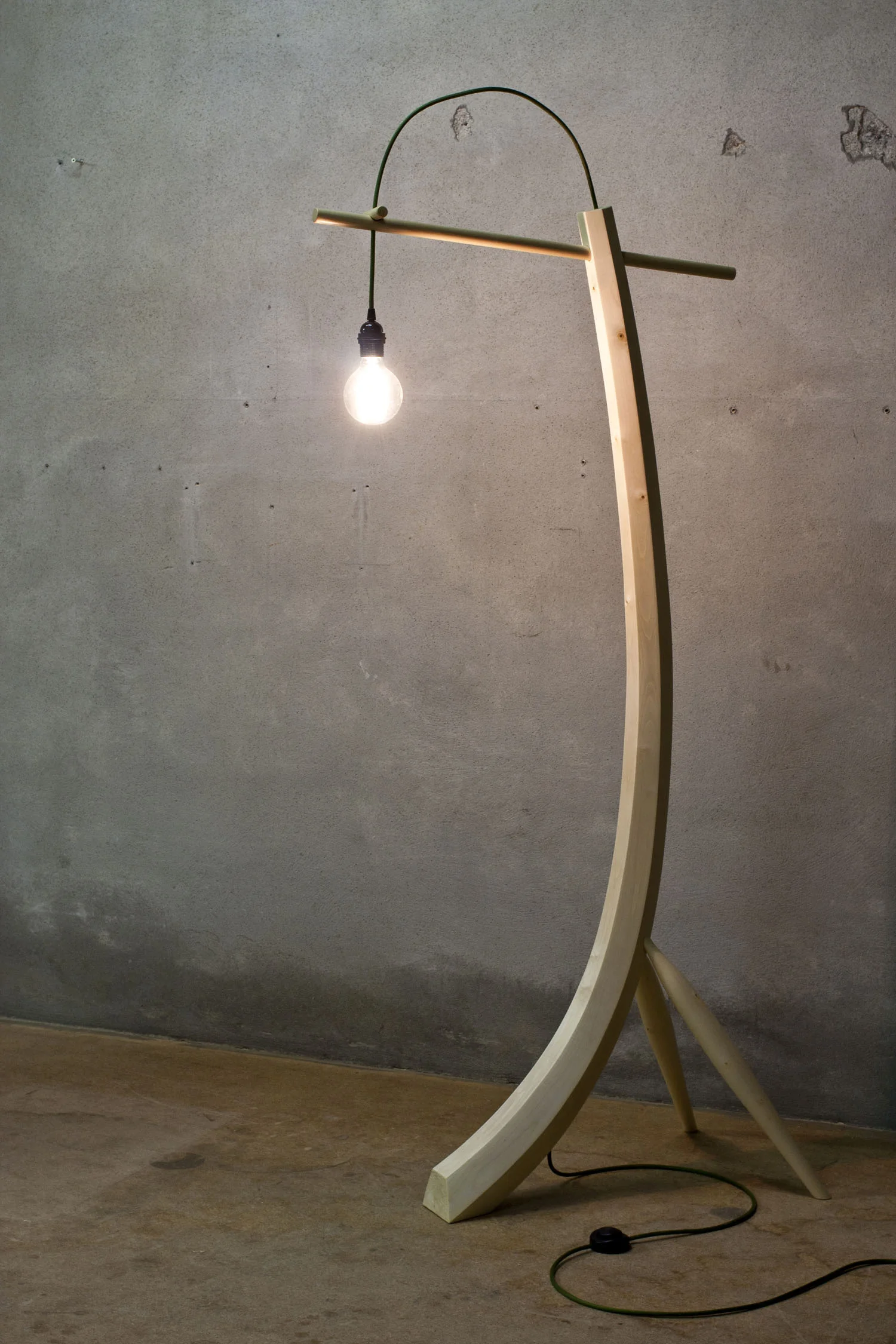 Lamp2.jpg