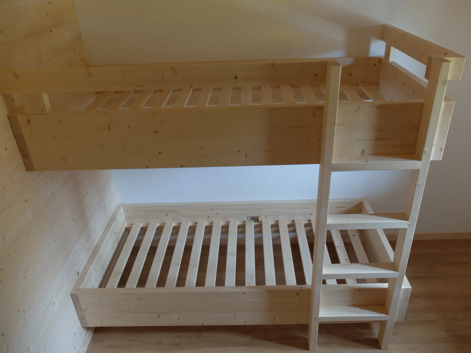 Bunk bed2.jpg